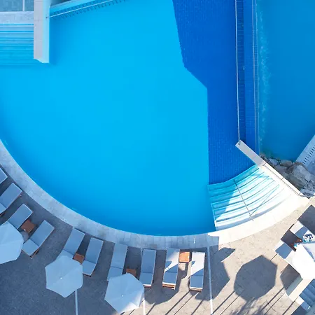 Amus Hotel&spa 5*
