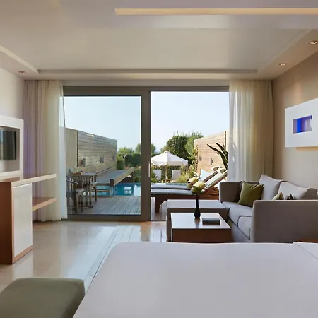 Amus & Hotel 5*