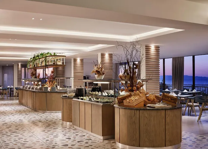 Amus & 5* Ixia (Rhodes)