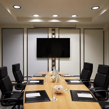 Ξενοδοχείο Amus & Ιξιά