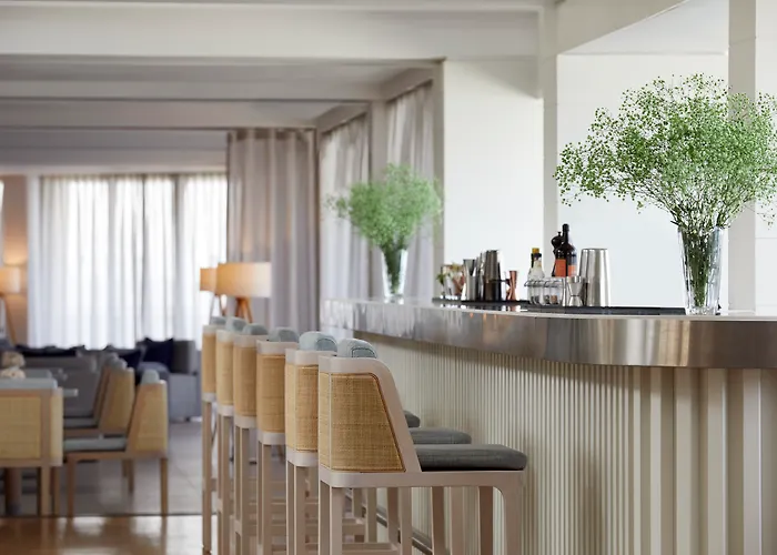 Amus & 5* Ixia (Rhodes)