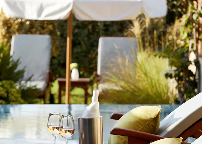 Amus & Hotel Ixia (Rhodes)